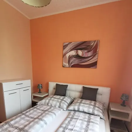 Balatoni Grillterasz Balatonkeresztur